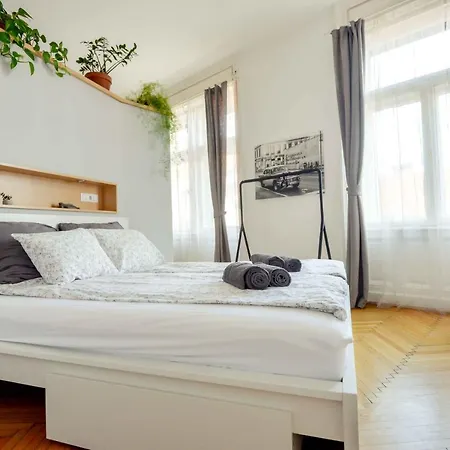 Apartment Dohany Design Budapest