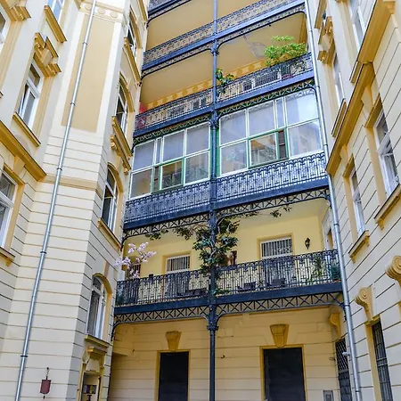 Appartement Dohany Design